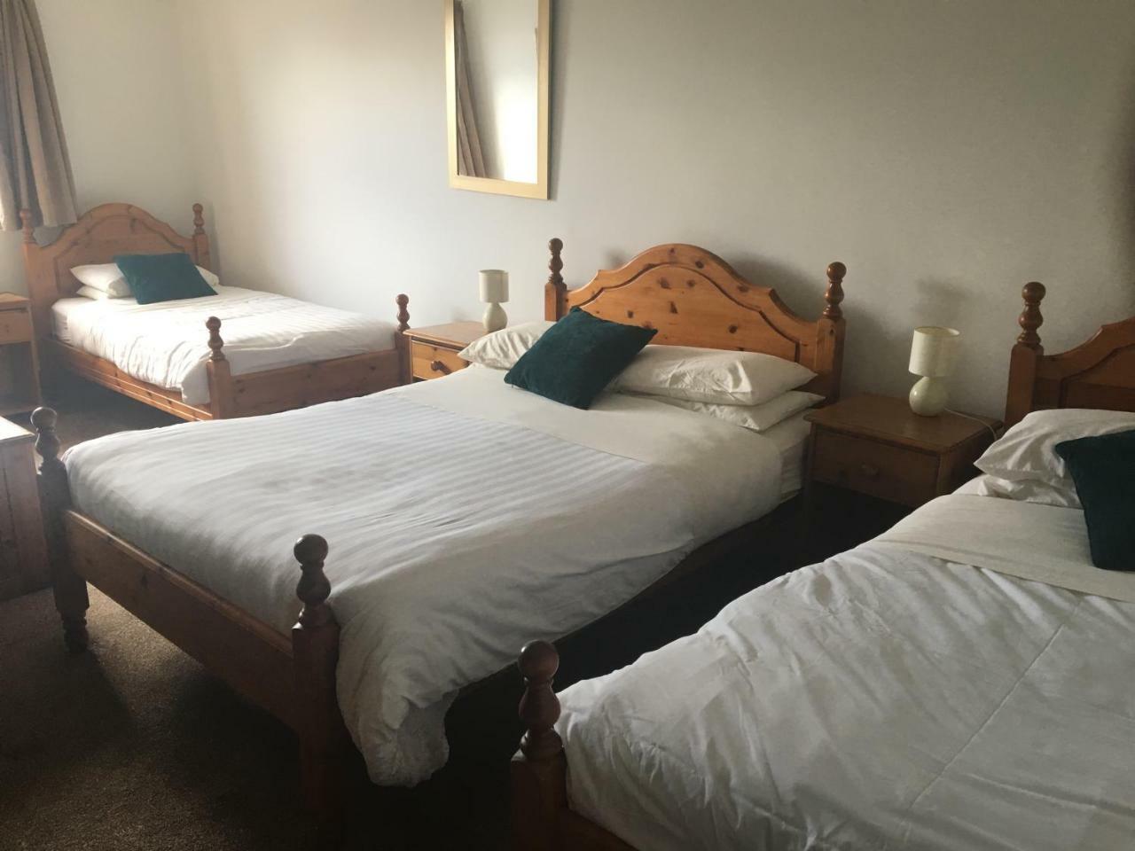 Dalys Accommodation Kilkenny Ngoại thất bức ảnh